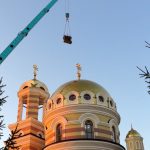 Лист нержавеющий золотистого цвета покрытый нитридом титана, Лист нержавеющий покрытый оксидом титана синего цвета Техновак-93